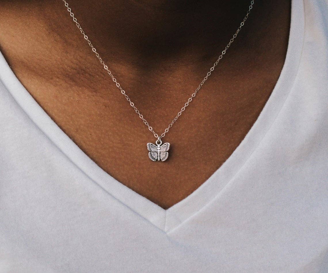 A Worthy Brand - Vente Colliers à pendentif - Collier papillon2