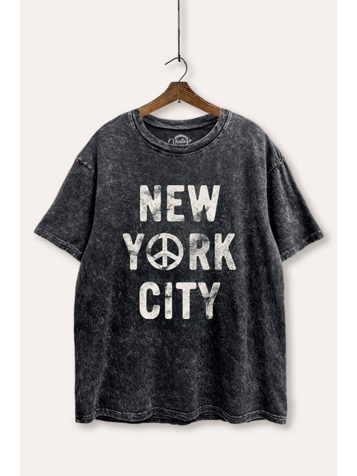 TYPOGRAPHIE DE NEW YORK CITY T-SHIRT BOXY À LAVAGE MINÉRAL pour la vente par PINK NABI