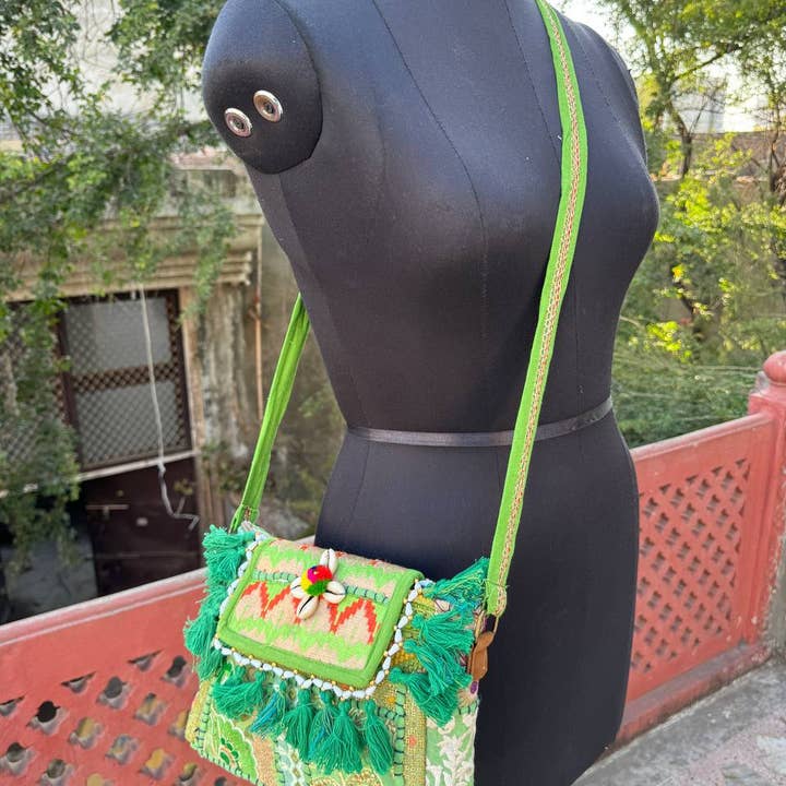 GYPSY STUDIO - Wholesale Shoulder Bag - Women's - Colorful Banjara Purse with Sequin & Thread Work Bag2