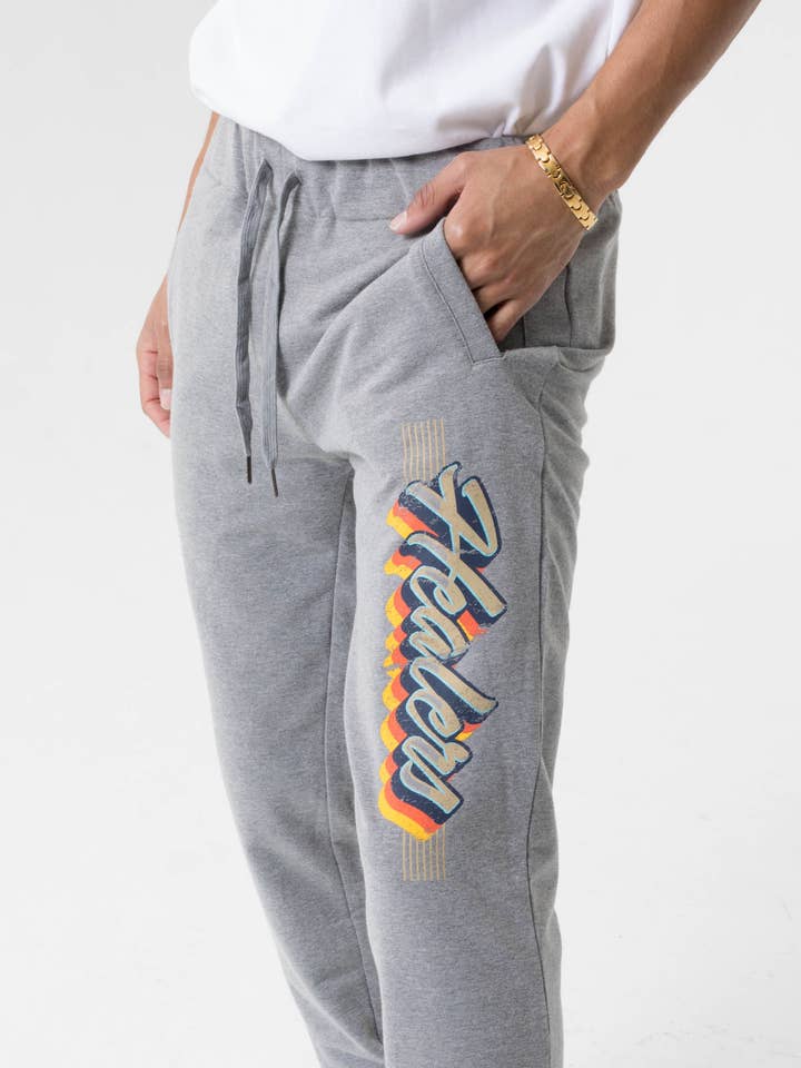 Calça de Moletom Healers X Staydium em Cinza Urze por atacado de Staydium