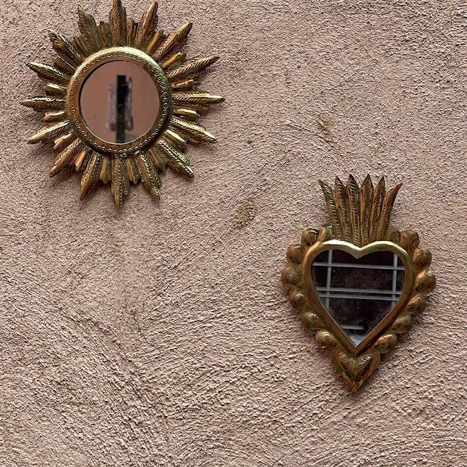 NOMAD BY LIV - Wholesale Wall Mirror - Mirror Classic Heart 2, Brass, gold, heart2