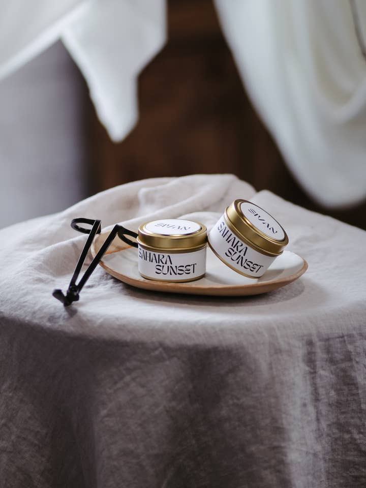 Sahara solnedgång/enbär, apelsin, grapefrukt handhällt ljus för wholesale av The Sivan Collection