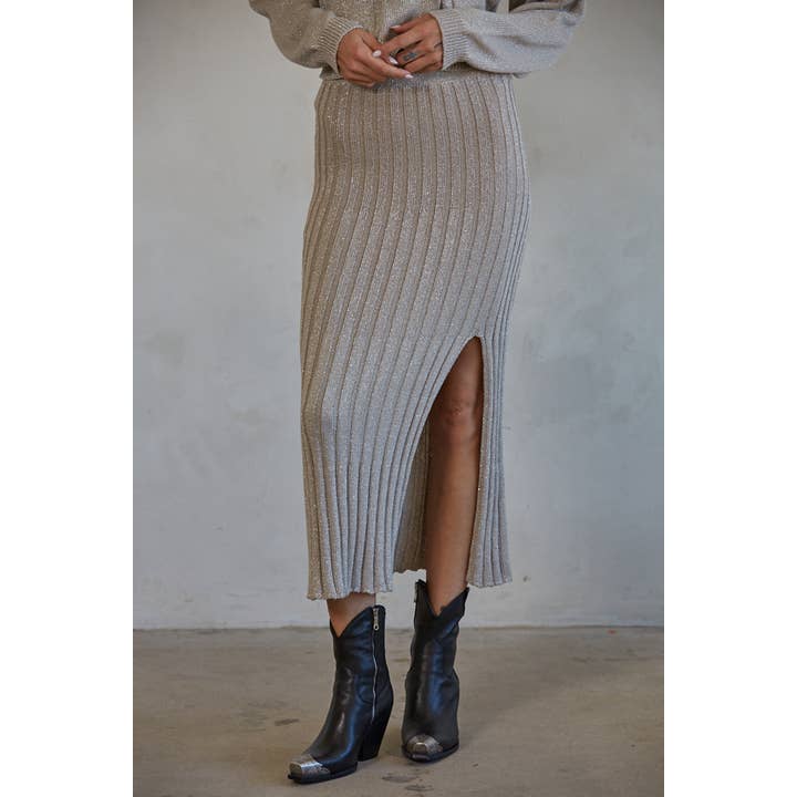 W1383 | THE NADINE SKIRT and other Purchase Wholesale knit skirt set. Free Returns & Net 60 Terms on Faire trending on Faire.