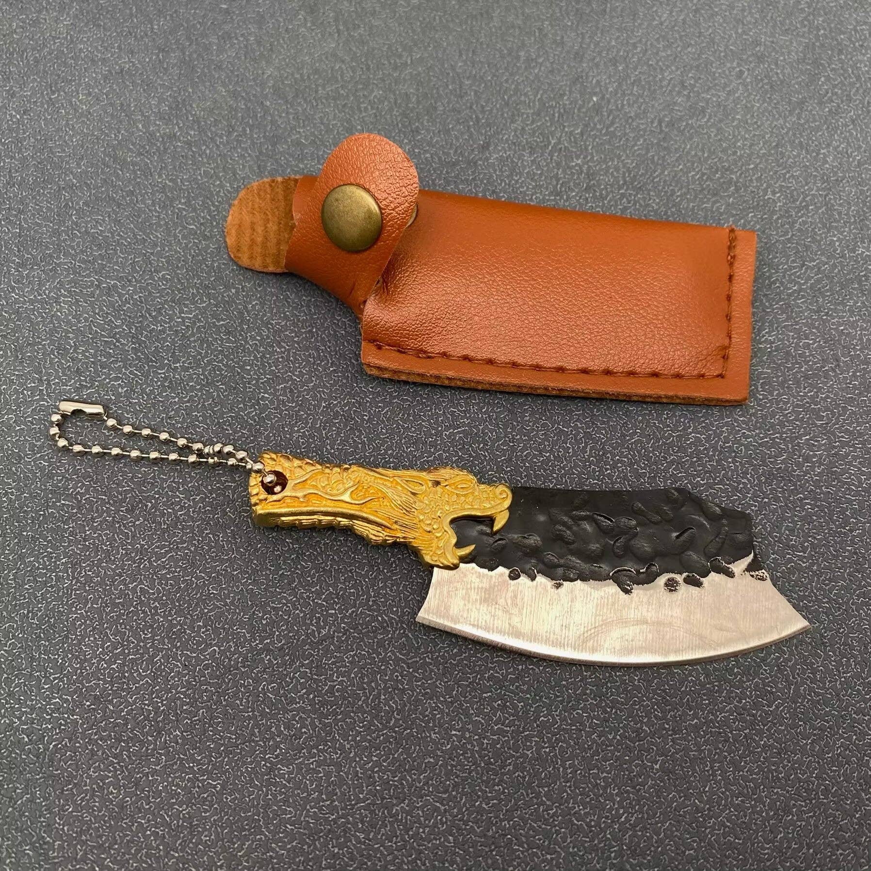 Mio Queena - Vente Couteau de poche/étui - Couteau en acier inoxydable avec manche en forme de tête de dragon et émail, avec étuis8