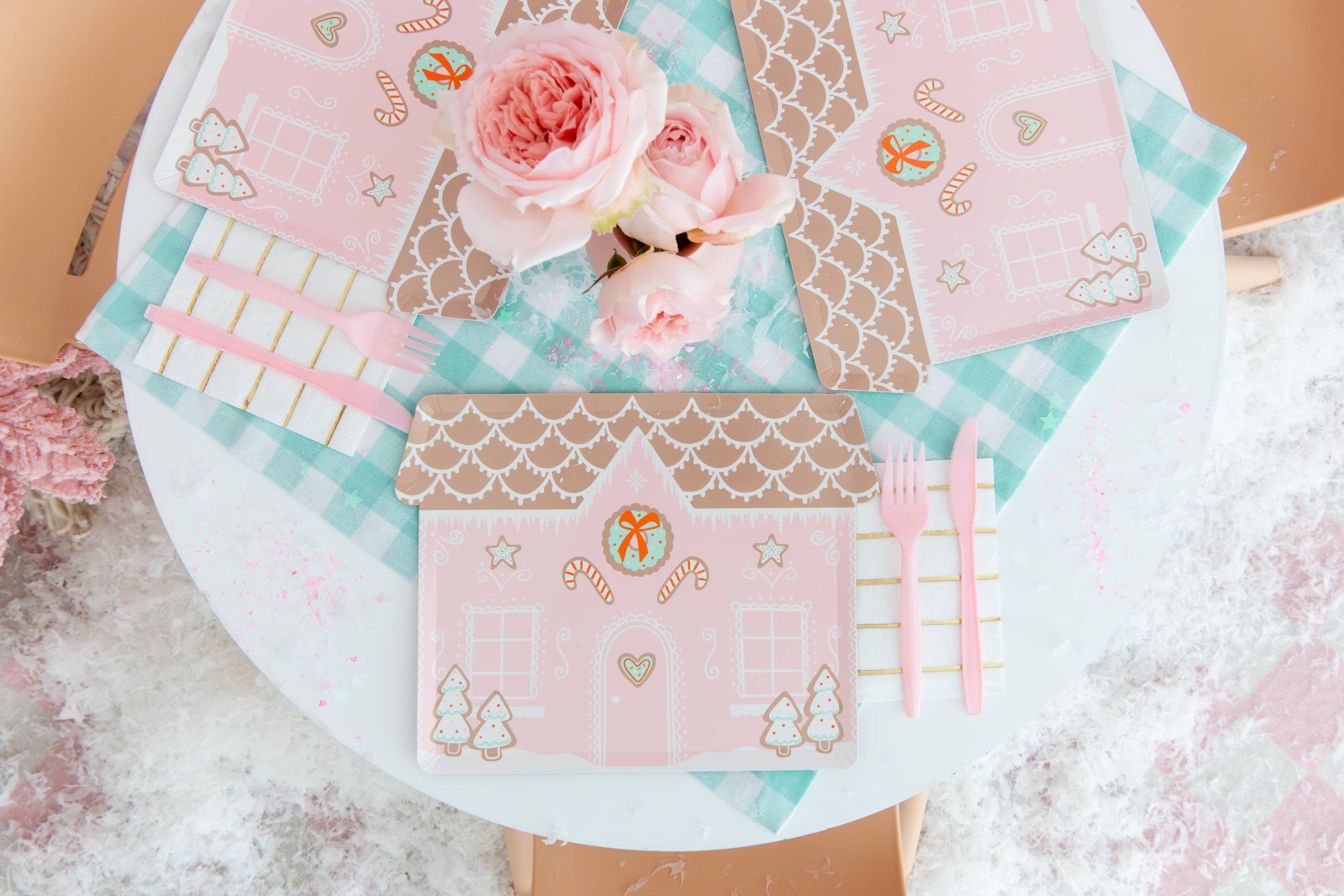 Jollity & Co. + Daydream Society - Wholesale Disposable Plate - Baking Spirits Bright Pink Gingerbread House Large Plates1