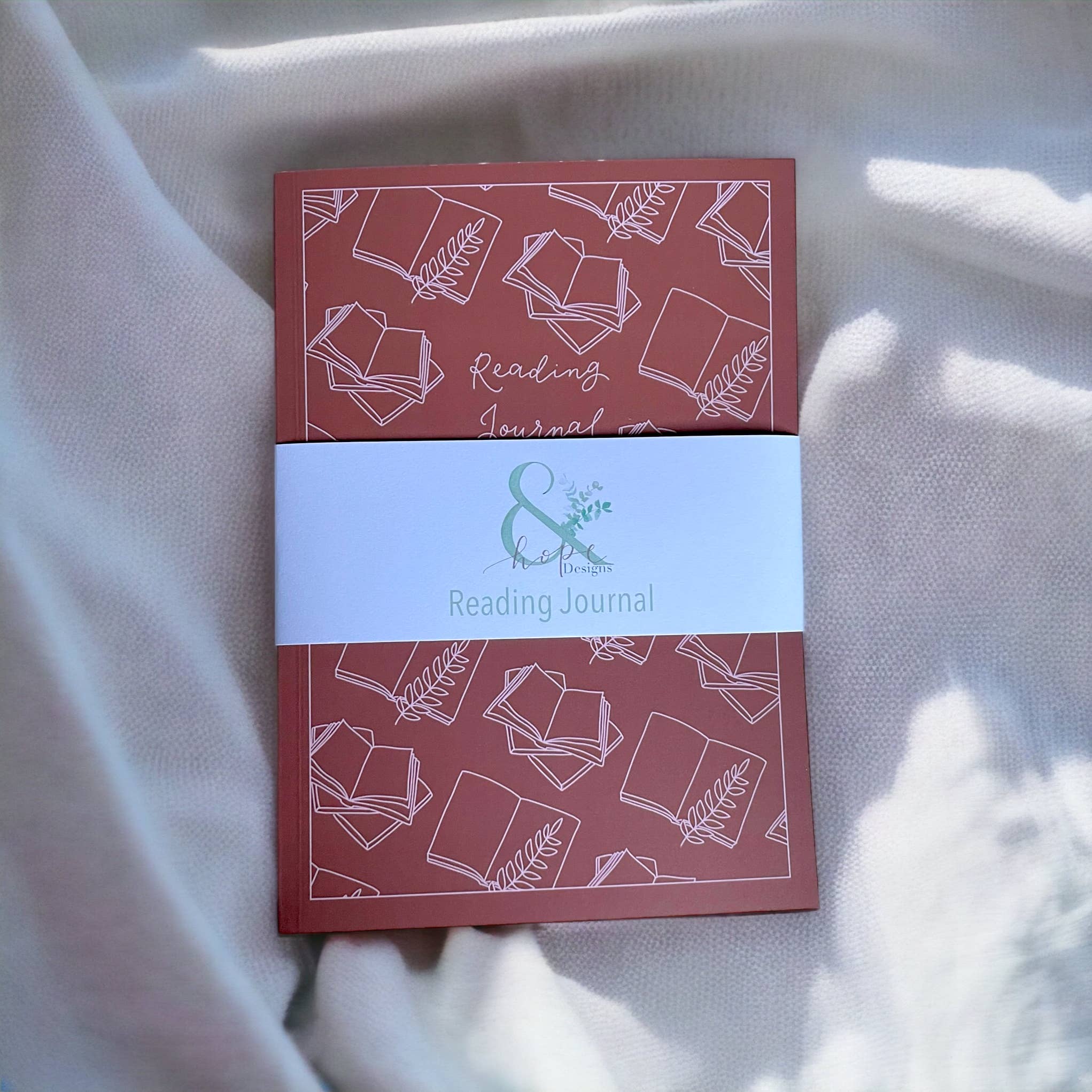 And Hope Designs - Cards, Stickers & Stationery - Vente Journal intime - Journal de lecture rose avec pages pré-remplies, bullet journal pour livres9