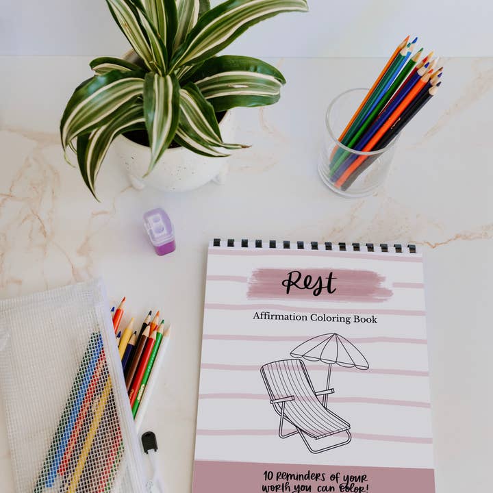 Rest Coloring Book | Matite colorate e astuccio per la vendita all'ingrosso da parte di Rachel Tenny