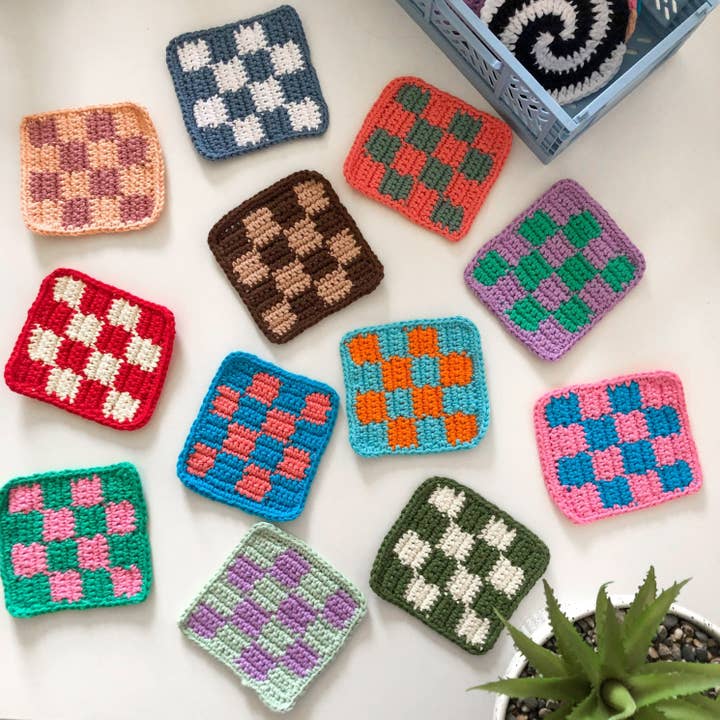 Crochet Checkered Coasters for wholesale by Yarn under