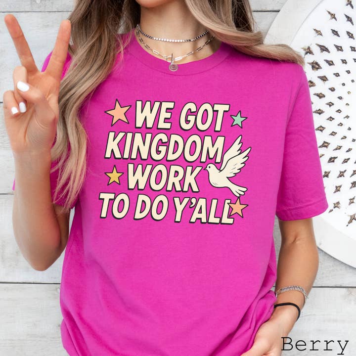 Nous avons du travail pour le Royaume T-shirt graphique chrétien | Bella Canvas pour la vente par Shoppe SHC