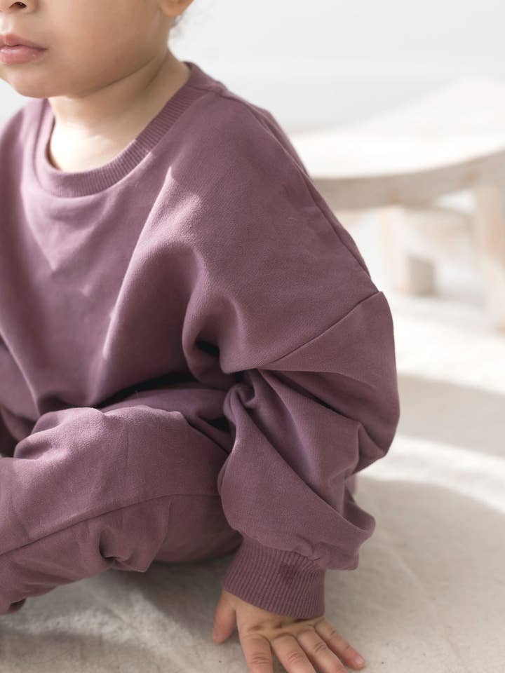 Mila & Co. - Wholesale Lounge Set - Kids - Sweatshirt & Jogger Set | Plum