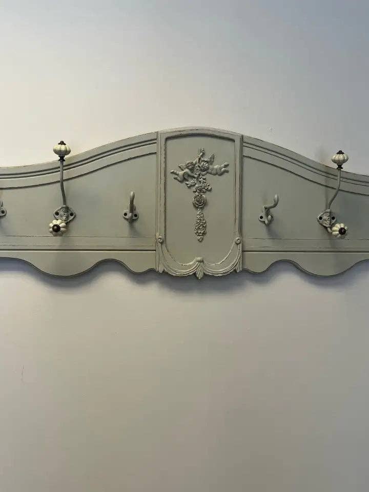 6-HOOK WALL MOUNTED COAT RACK for wholesale by Vagabond Vintage