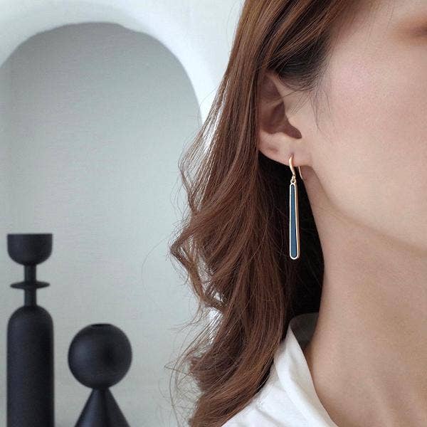 LanLivia - Venta al por mayor Pendientes colgantes - Pendientes minimalistas geométricos de esmalte azul1