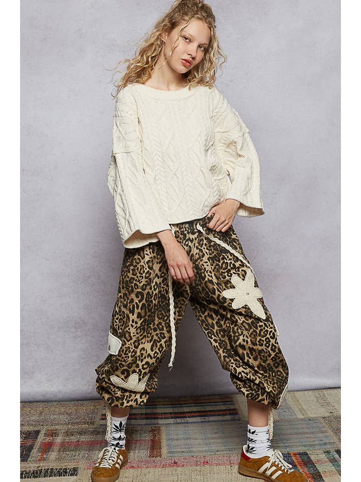 Pol Clothing - Wholesale Pants - Women's - Pleat Detail Floral Patchwork Cargo Pants24