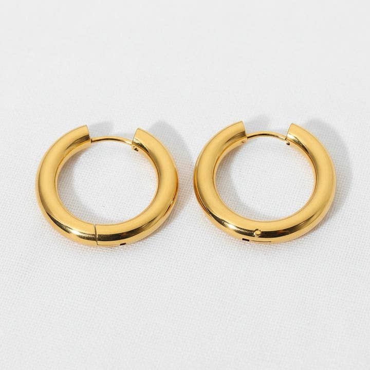 Boucles d'oreilles à double anneau avec design élégant pour la vente par paperln