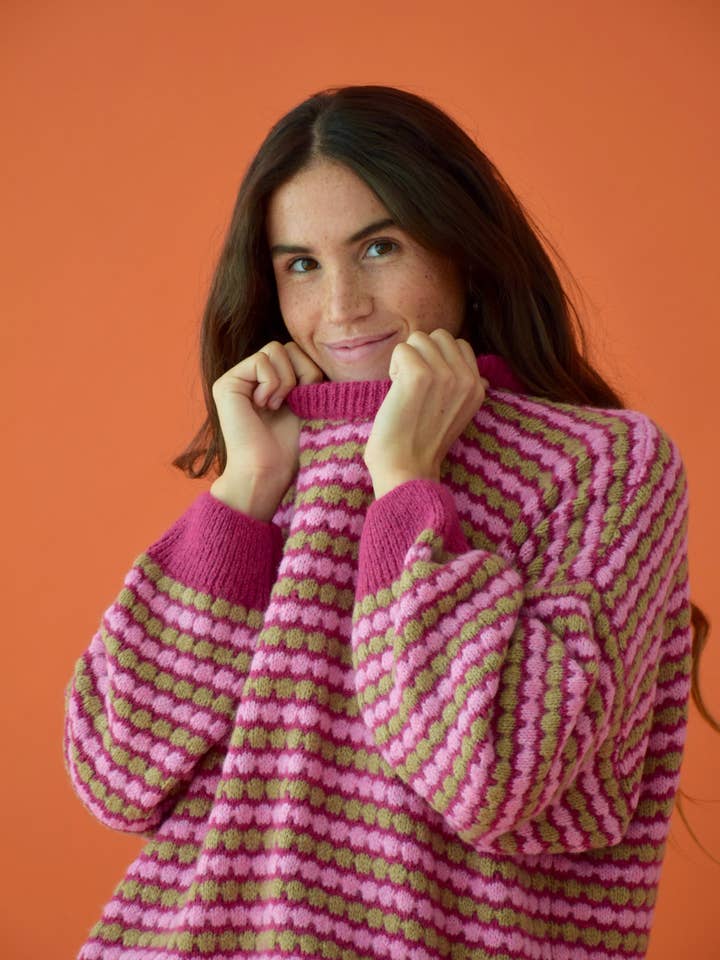 Maglia Rosa e Beige per la vendita all'ingrosso da parte di MindTraveler