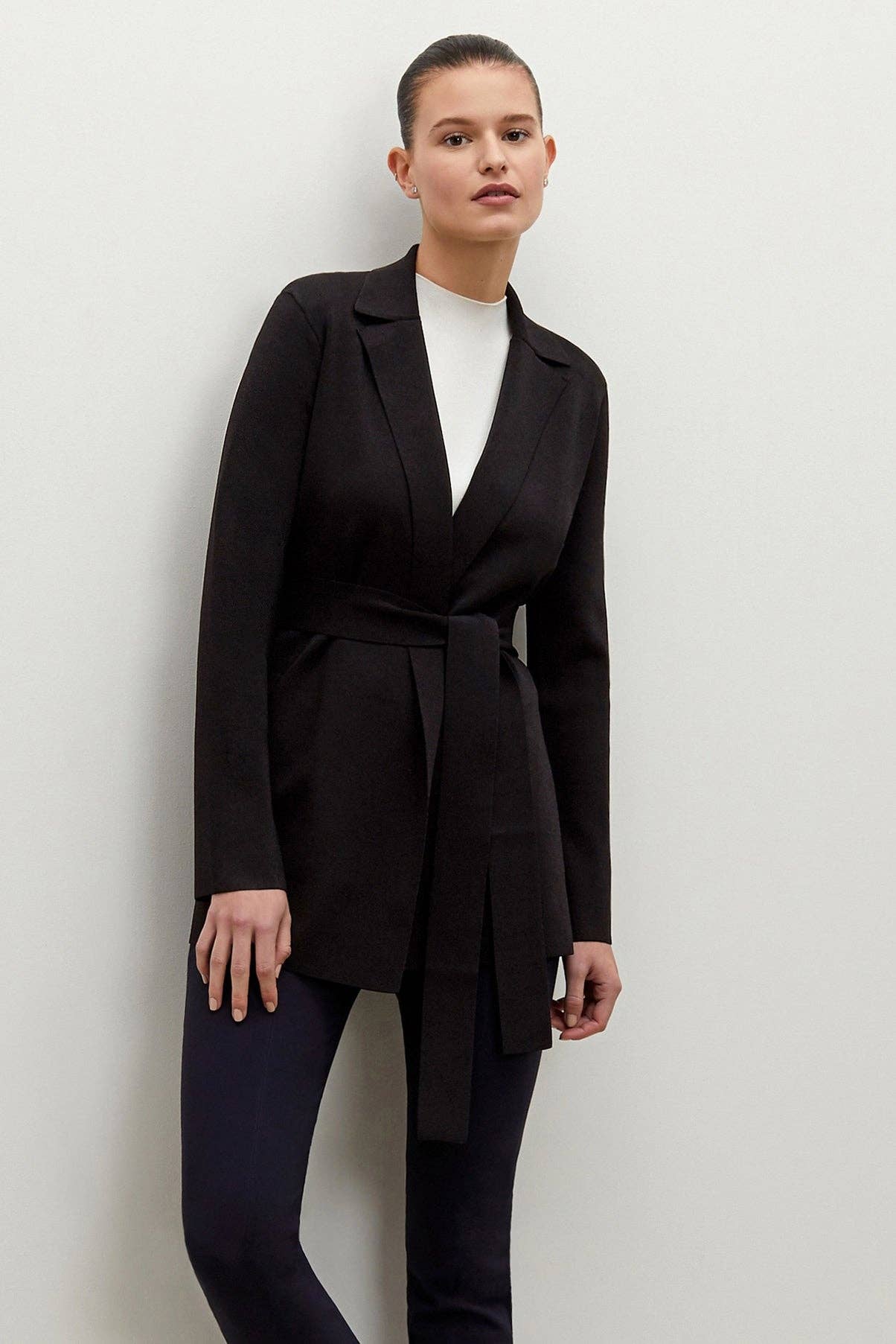 M.M.LaFleur - Wholesale Jacket - Women's - Merritt Jardigan :: Black10