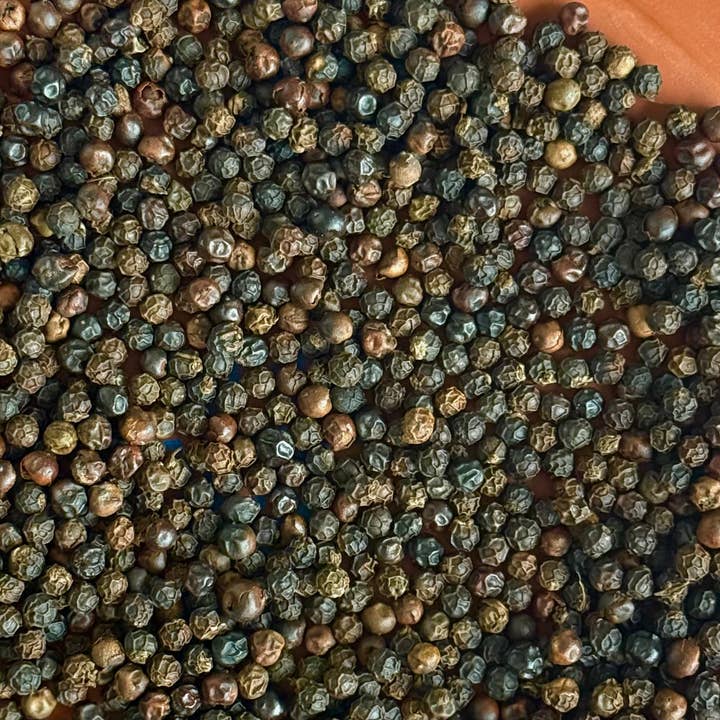 Sourcery - Wholesale Pepper/Peppercorns - Fruity Black Pepper1