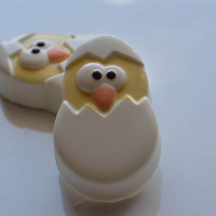 Chocolates Unlimited by Denise - Wholesale Chocolate Covered Sweets - Easter Hatching Eggs Chocolate Oreos1