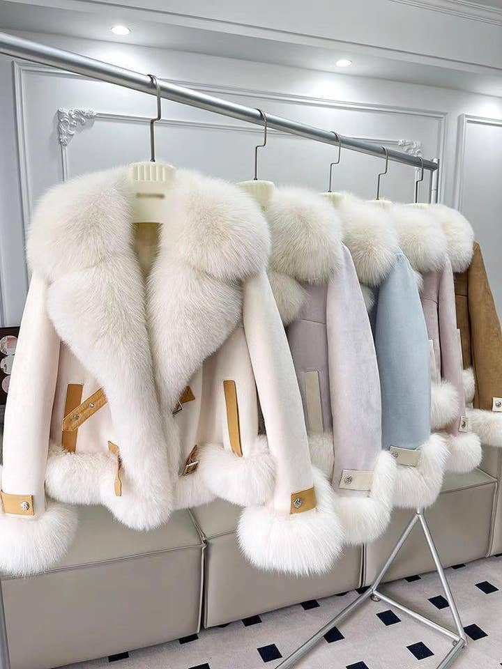 JK102Y Chic Pink Faux Fur Coat - Winter Elegance for Women and other Purchase Wholesale revolve. Free Returns & Net 60 Terms on Faire trending on Faire.