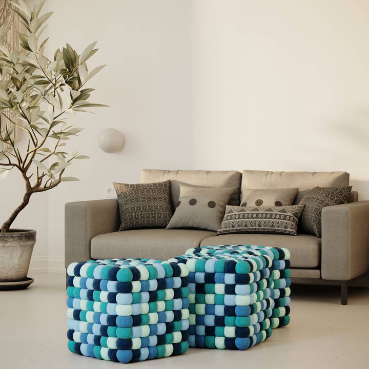 Reefelt - Venta al por mayor Puf - Puf otomano con forma de bola de fieltro multicolor6