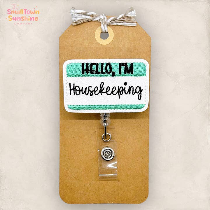 Bonjour, je suis Badge enrouleur de ménage (menthe) pour la vente par The SmallTownSunshine Company