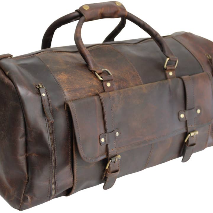 hide & chic - Wholesale Weekender bag – Unisex - Quality Full Grain Genuine Leather Travel Bag with Adjustable Shoulder Strap. FREE Leather Apple Air-tag Holder.21