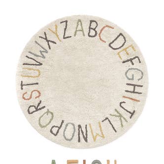 Tapis de jeu lavable ABC couleurs et lettres pour la vente par Lorena Canals