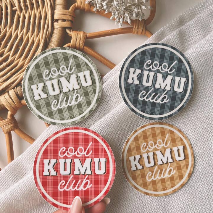 Club Cool Kumu | Autocollant Vinyle pour la vente par Bujo Bae