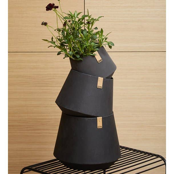 Lübech Living - Wholesale Plant Pot - Tokyo Flower Pot, Black1