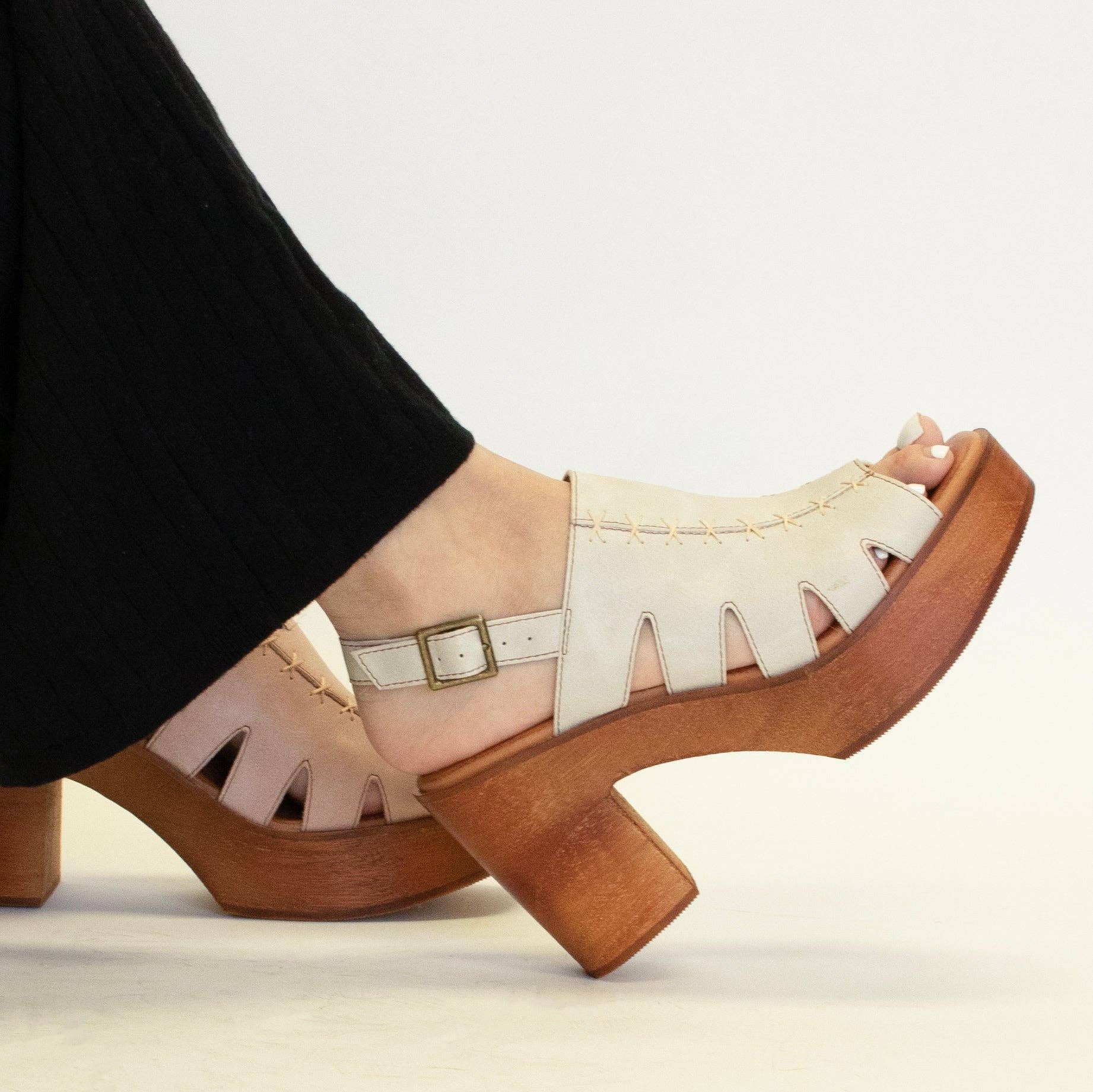 BEAST FASHION - Wholesale Platform Heels - Women's - PRESLEY-06 Platform Sandals5