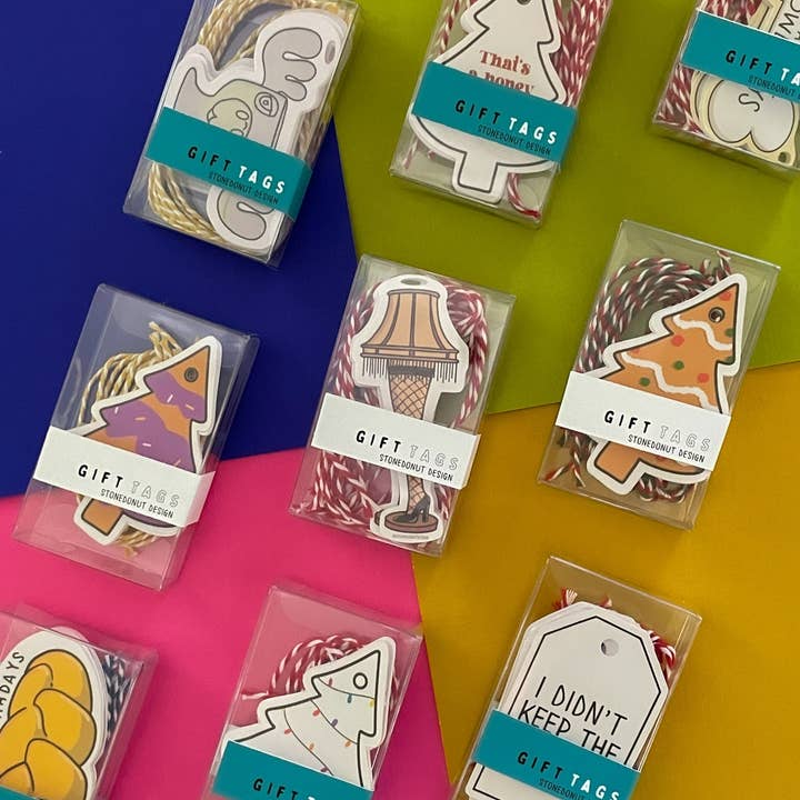 Æske med 10 gaveetiketter til ferien med snor for engroshandel hos Stone Donut Design, LLC