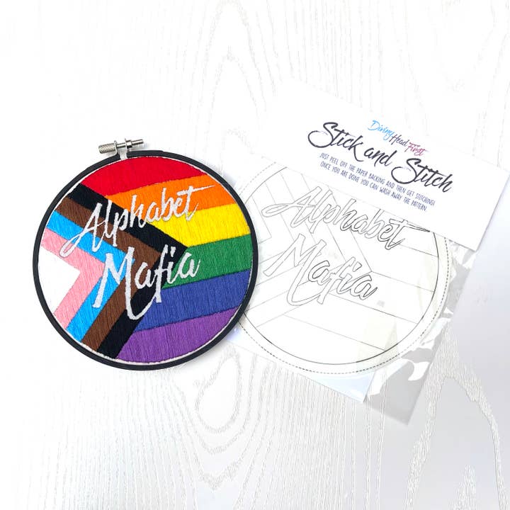 Schema di ricamo a mano Alphabet Mafia Stick per la vendita all'ingrosso da parte di Diving Head First