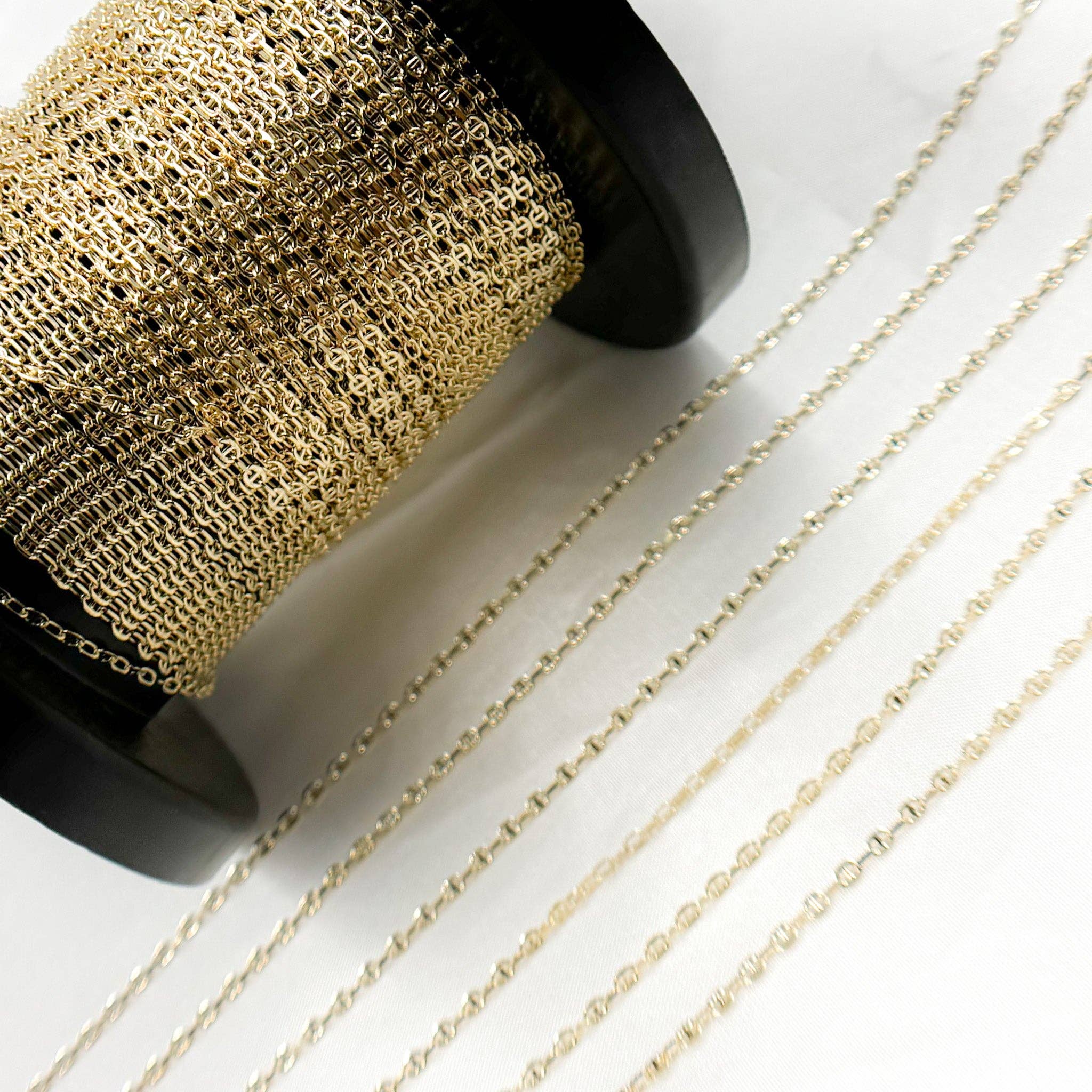 Tresor Jewelry Inc. - Wholesale Link & Chain Necklace - 040MM0P211H0byFt. 14K Solid Gold Smooth Marina and Cable Links Chain by Foot3