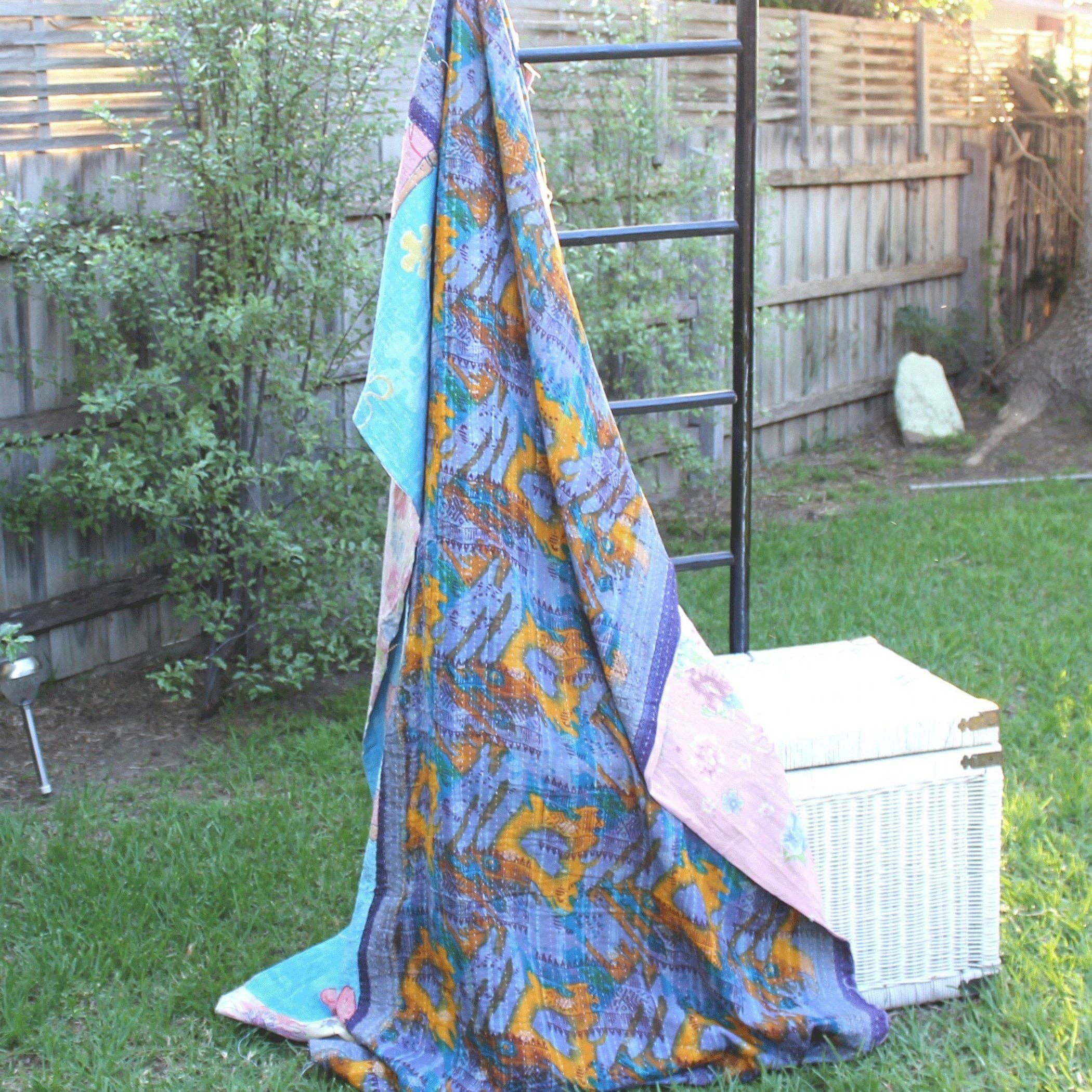 Glamthread - Wholesale Quilt - Handmade Indian Kantha Quilt Blanket Throw Duvet - Sunset1