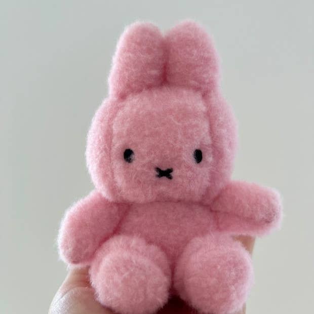 K-Wonderland - Wholesale Keychain - Unisex - Miffy Limited Creamy Soft Color Fluffy Key ring Bag Charm2