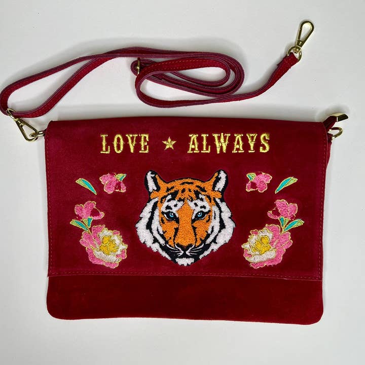 Pochette - Love Always Red pour la vente par Principessa Glam