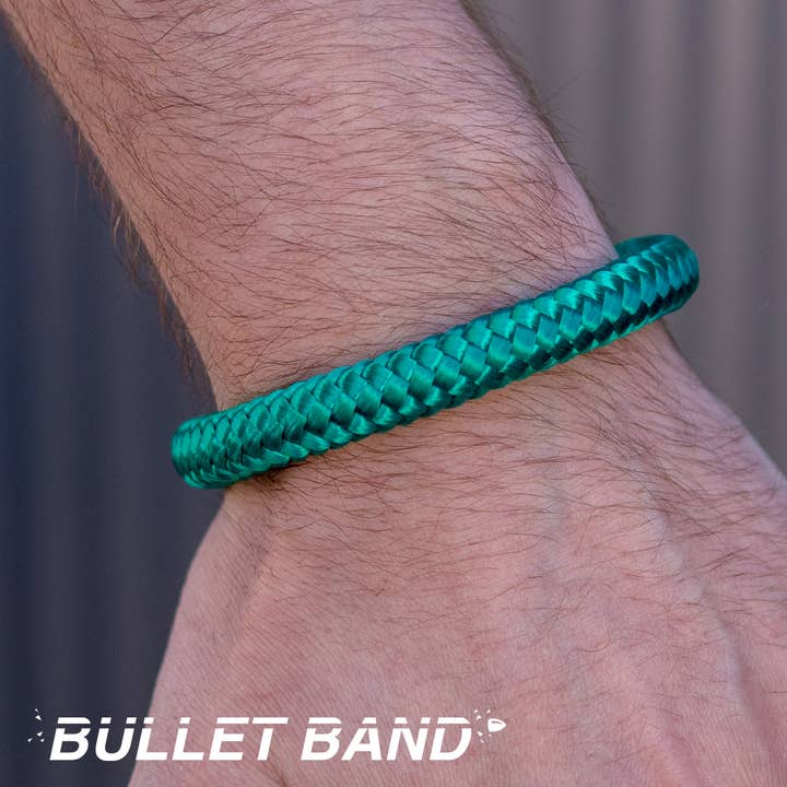 Bullet Band Green | Bracelet avec capsules et paracorde 0,40 S&W pour la vente par Copper and Brass