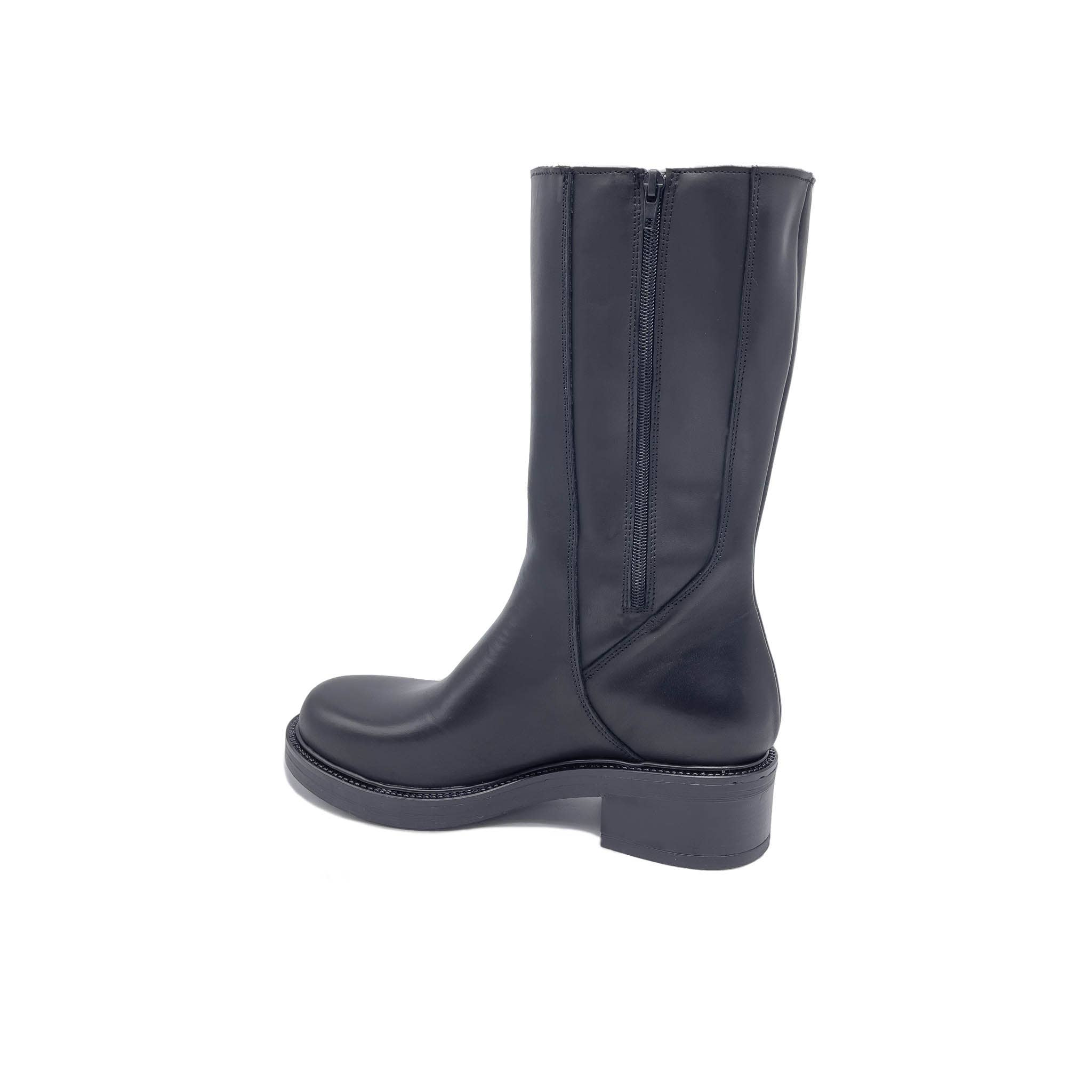 WALKING NOW SRL - Venta al por mayor Botas Chelsea - Mujer - Botas Chelsea Beatles de cuero negro para mujer otoño-invierno2