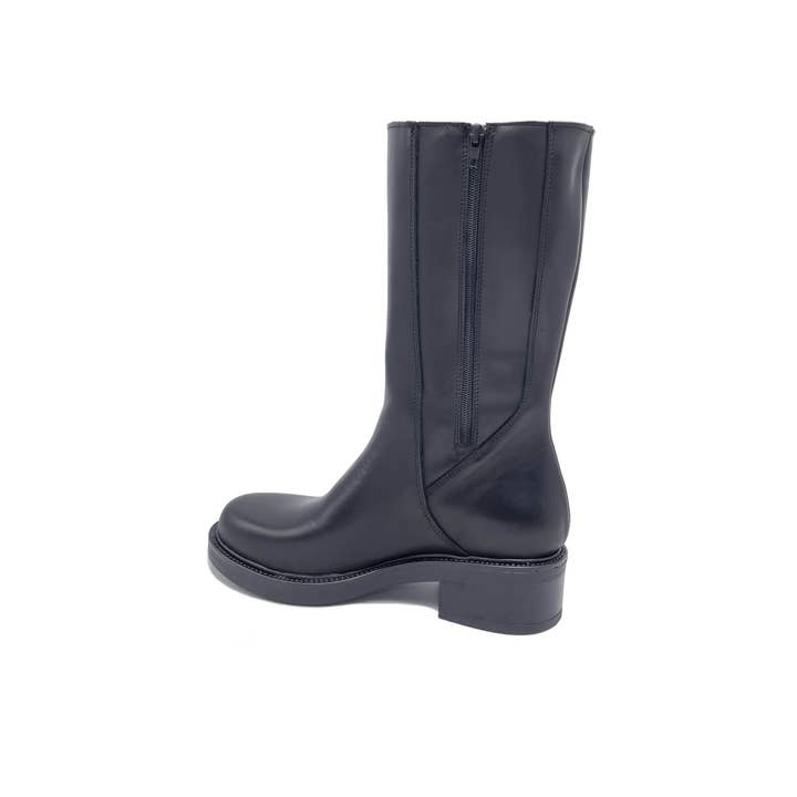 WALKING NOW SRL - Venta al por mayor Botas Chelsea - Mujer - Botas Chelsea Beatles de cuero negro para mujer otoño-invierno2