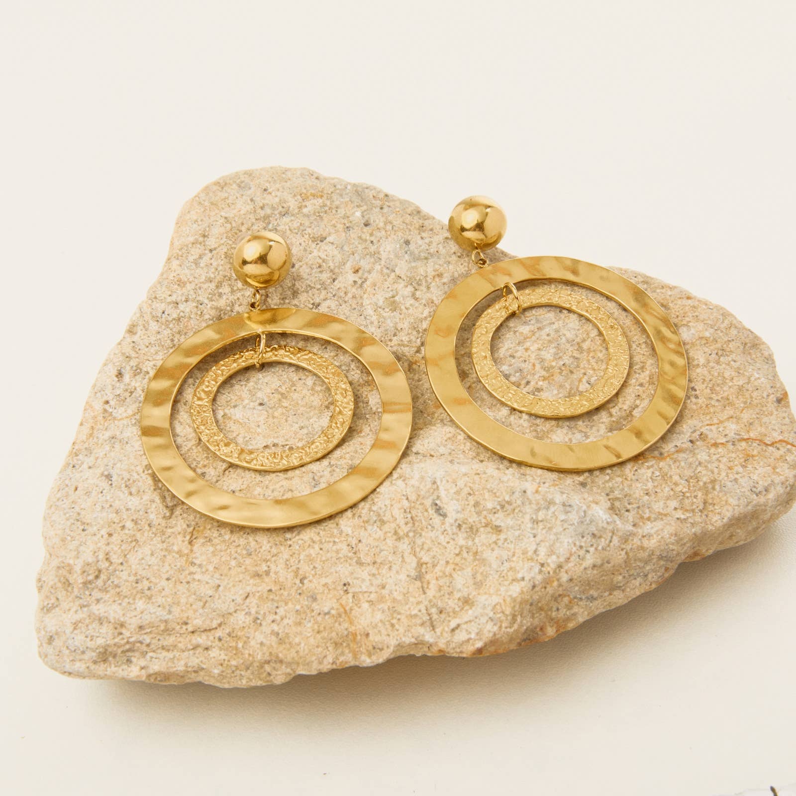 Lovelika - Vendita all'ingrosso Orecchini pendenti - Orecchini pendenti a cerchio - Delilah1