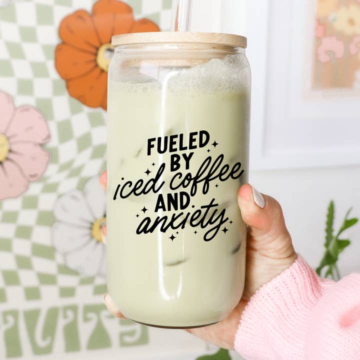 Tasse en verre de 16 oz pour café glacé et anxiété avec couvercle en bambou pour la vente par Boho + Babe