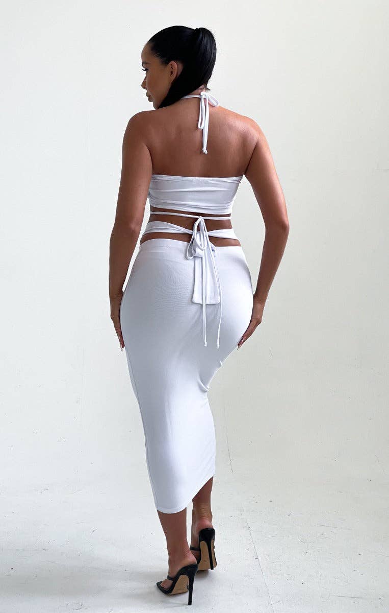 Femme Luxe – wholesale Top & skirt set – Women's – White Strappy Halter Neck Ring Detail Skirt Co-ord - Monika3