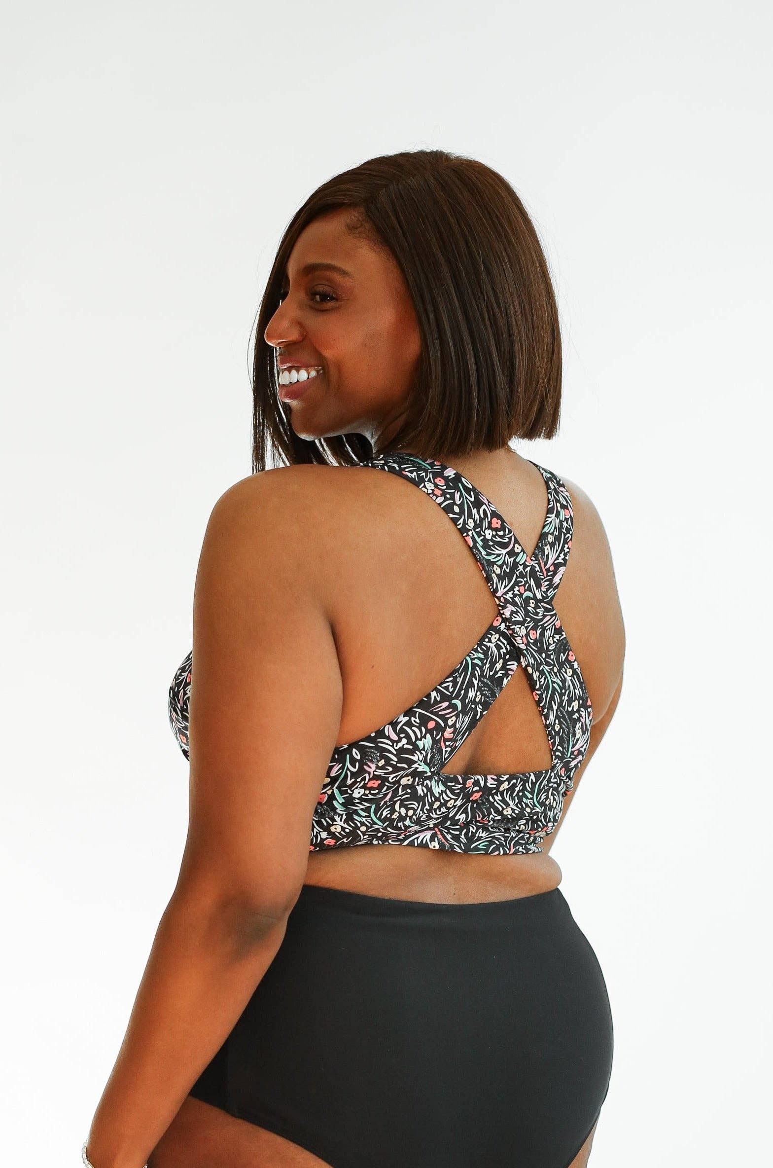 Movemama Apparel – Engroshandel Badeoverdel – Børn – Afgrøde Zip Up Amning Badedragt Top11