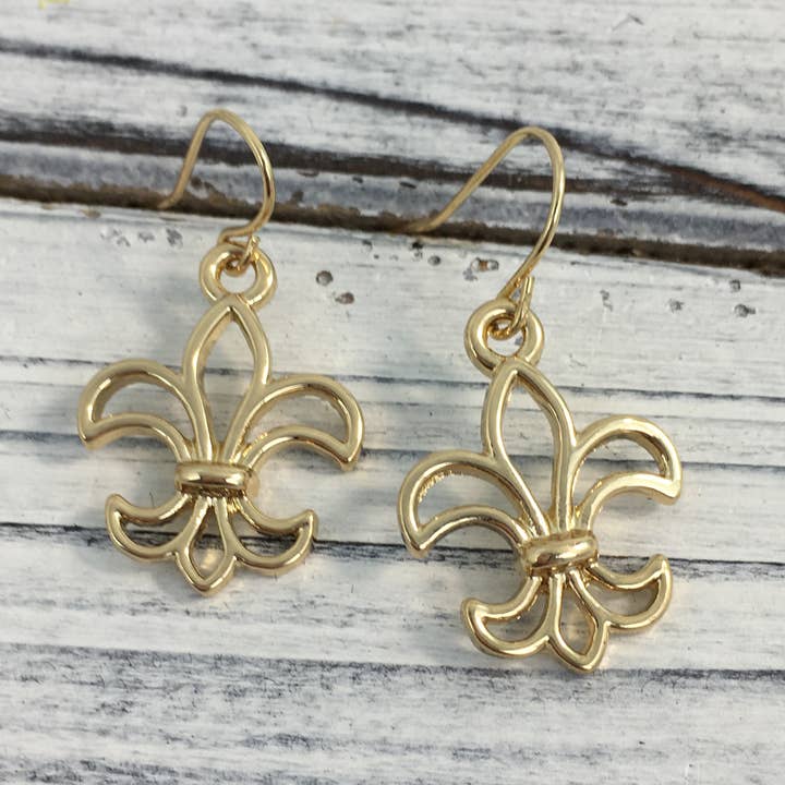 Fleur de lis cut-out dangle earrings for wholesale by SongLily