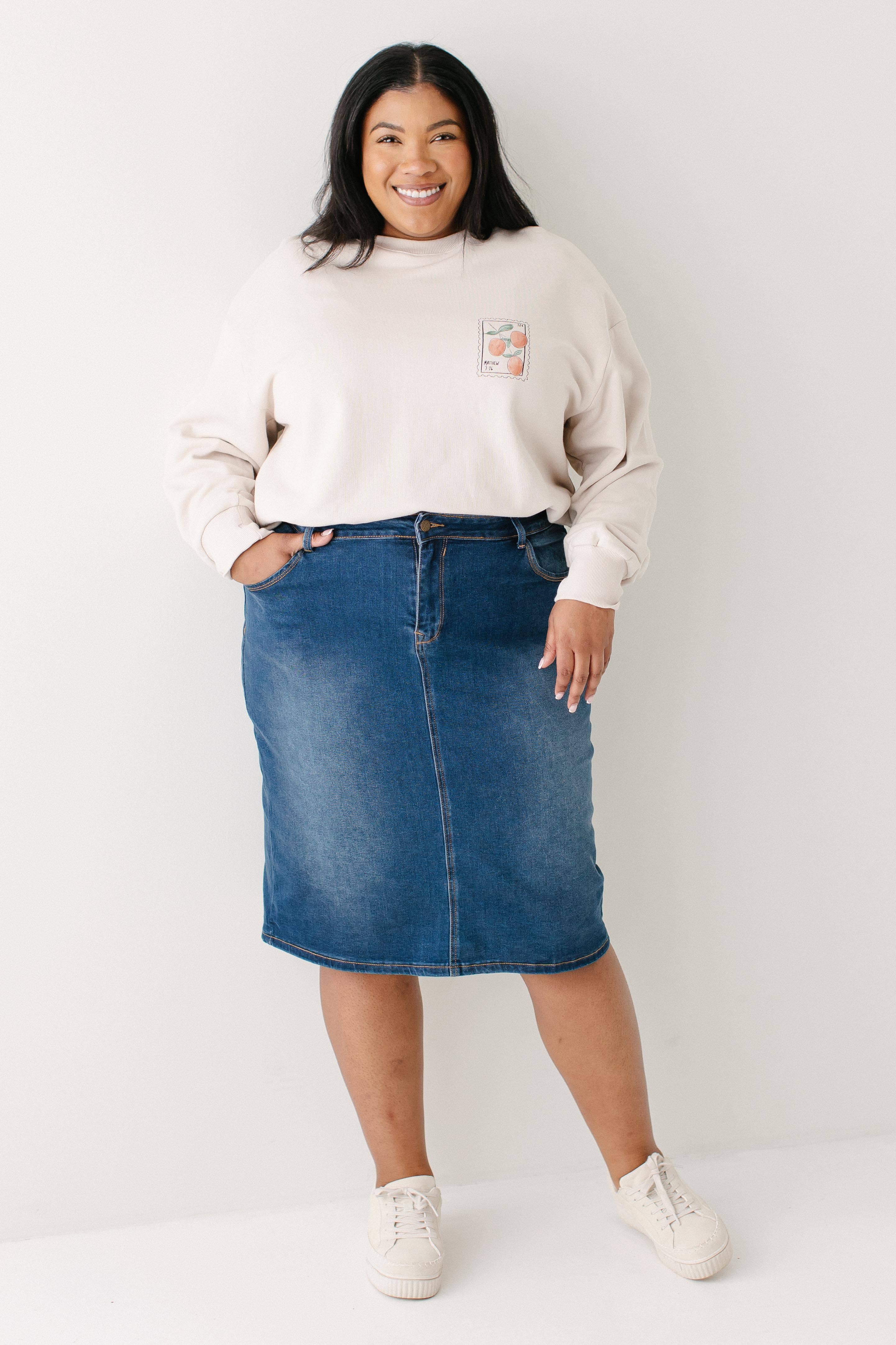 The Main Street Exchange - Wholesale Skirt - Women's - 'Wren' Classic Denim Skirt8