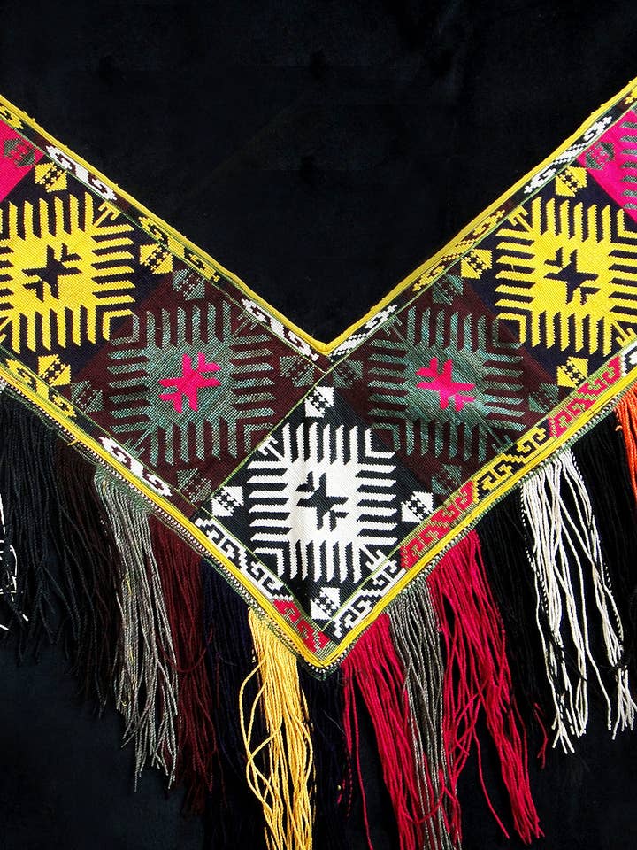 Saye Gosha avec frange ~ tx111 pour la vente par Tika