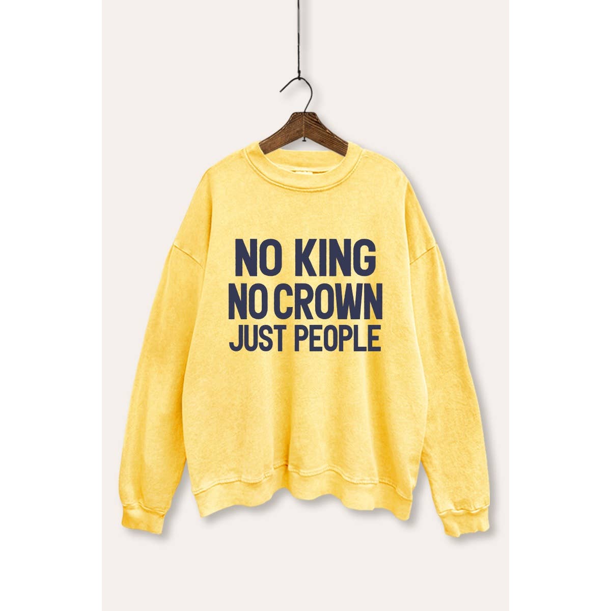 VINTAGE POINT USA - Wholesale Graphic Sweatshirt - Women's - NO KING NO CROWN MINERAL WASH GRAPHIC SWEATSHIRT16