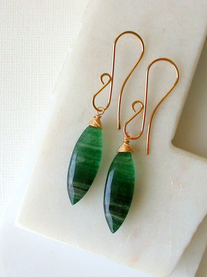 Tweekleurige Fluoriet Oorbellen. Edelsteen Statement Oorbellen. voor wholesale door Linda Trent Jewelry