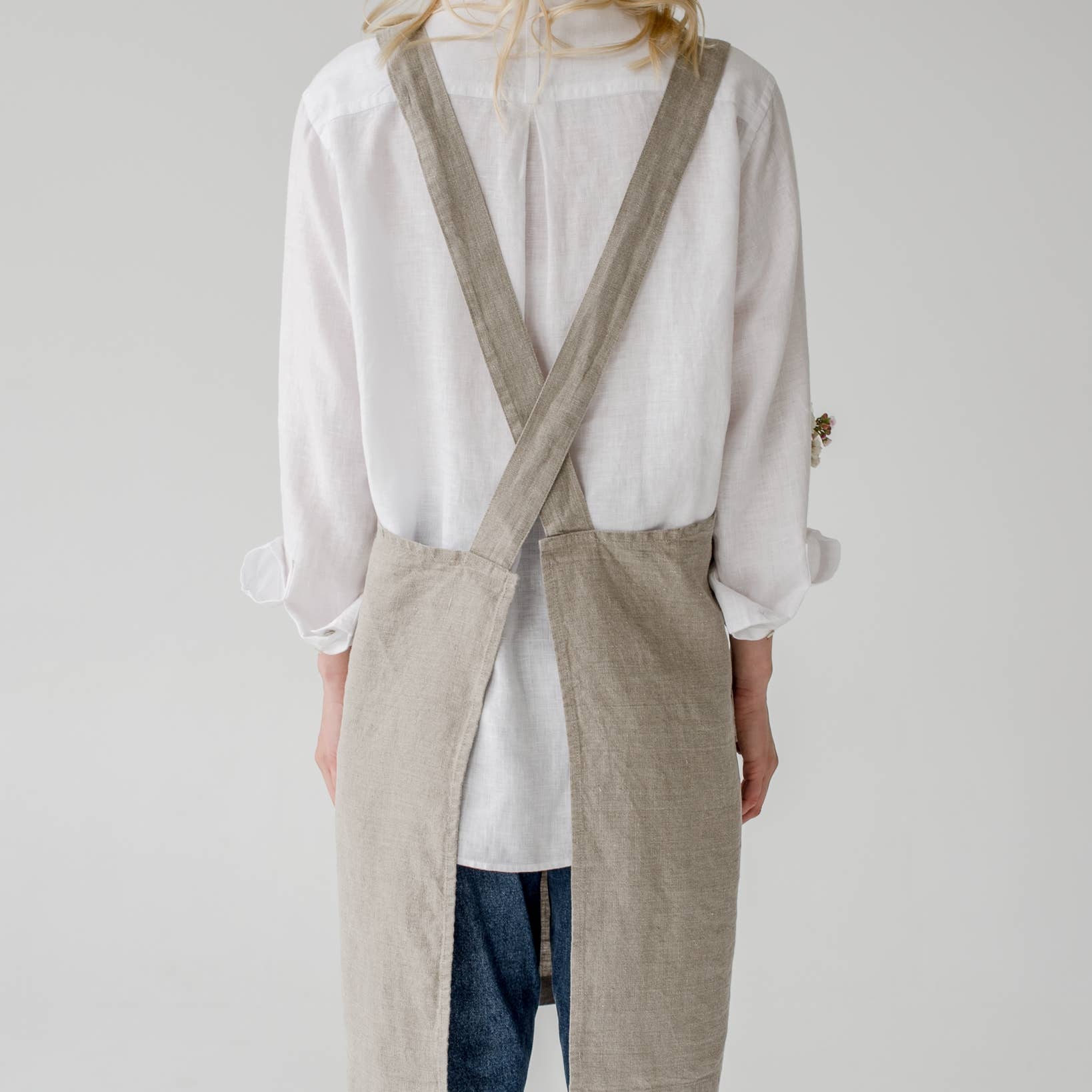 Linen Tales (We cover U.S. import duties) – Großhandel Schürzen – Natürliche Leinen-Schürze mit japanischem Kreuzrücken1