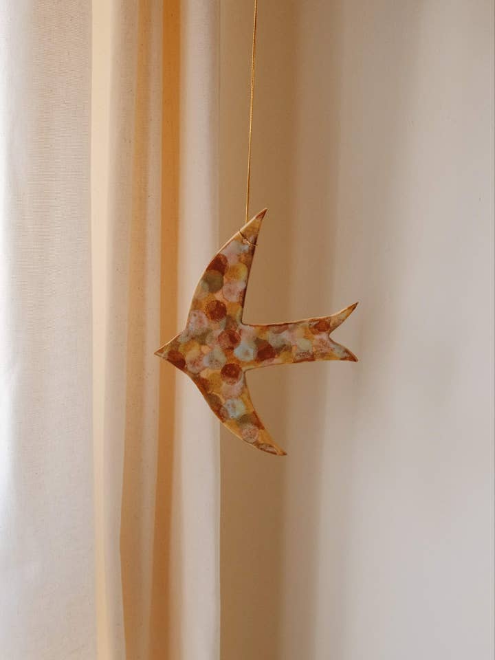 Håndmalede keramiske svaler til væg Le JARDIN for engroshandel hos Ohyoko ceramics